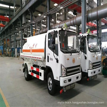 China Suppliers Small Fuel 5000 Liters Tanker Truck